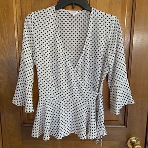 Candie’s Size Medium Heart Blouse